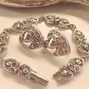 Vintage Avon 1995 Heart Bracelet & Clip Earring Set NIB Pink Rhinestone B24